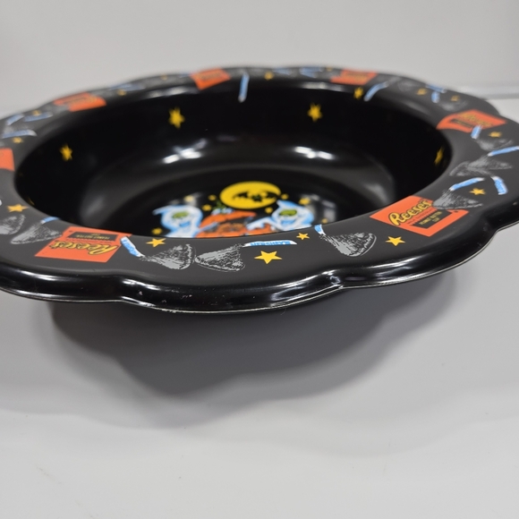 Vtg 90s Halloween Candy Bowl Reese's Hershey's Plastic Berman Industries Retro - Picture 5 of 8